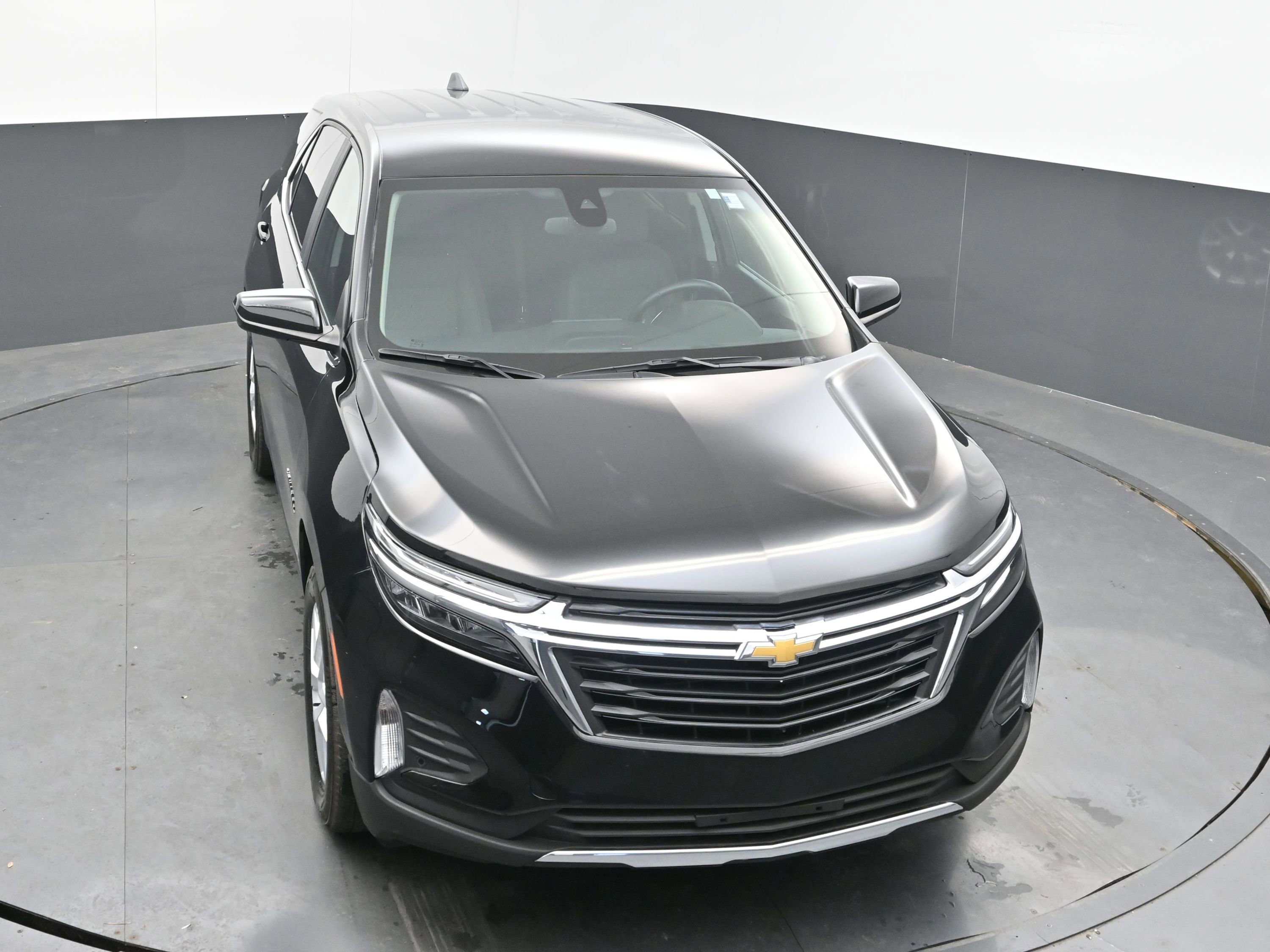 Used 2024 Chevrolet Equinox LT image 27