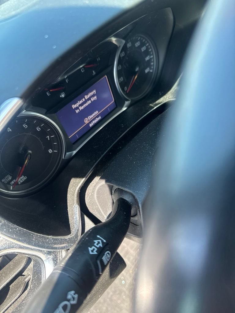 Used 2021 Chevrolet Equinox Premier AWD/4WD image 17