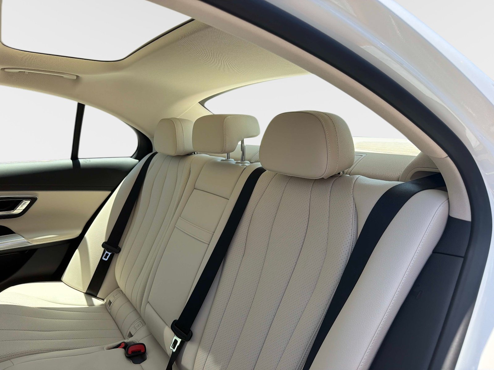 Certified 2026 Mercedes-Benz E 450 4MATIC Sedan image 14