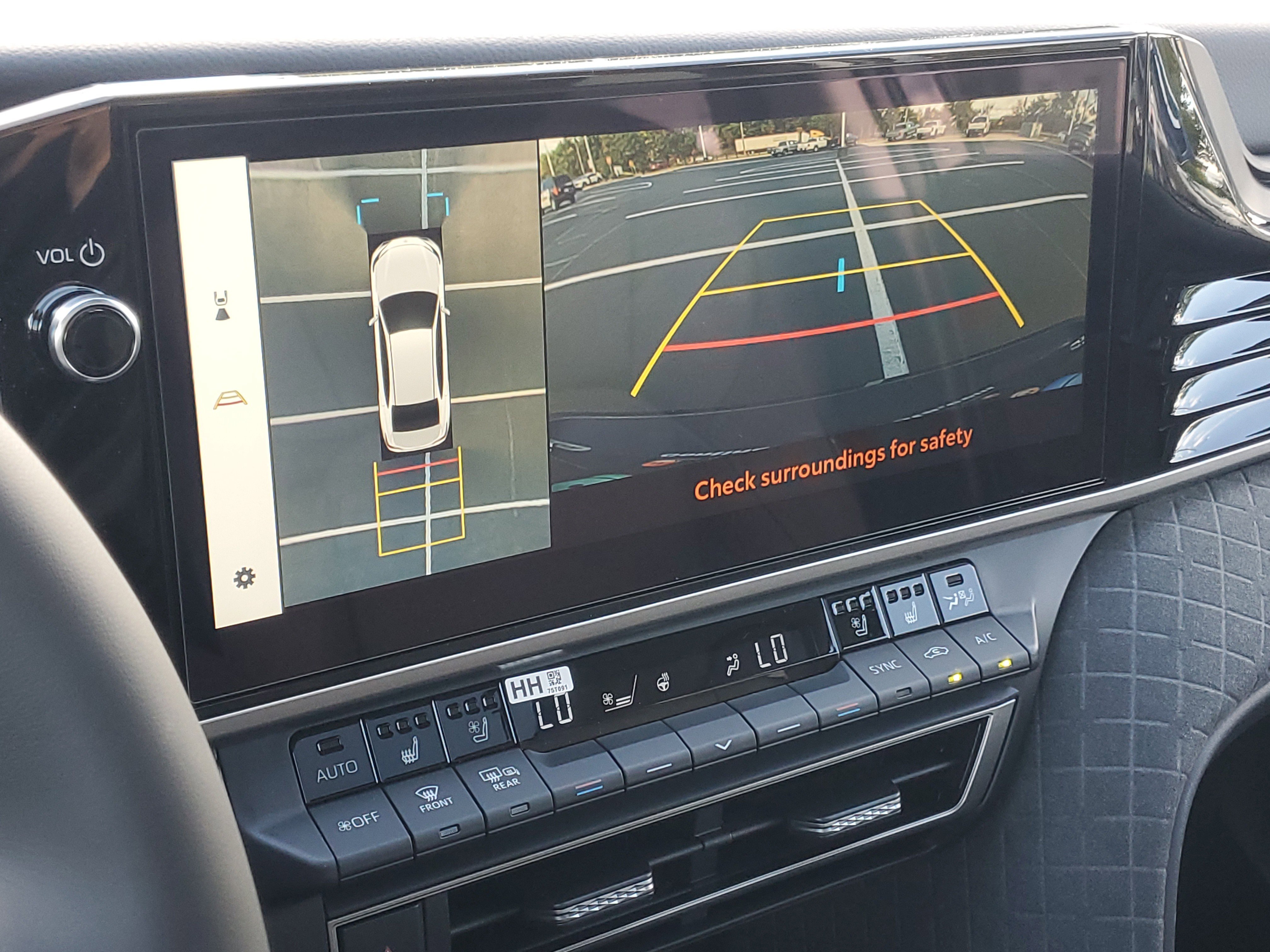 Used 2026 Toyota Camry XLE image 29