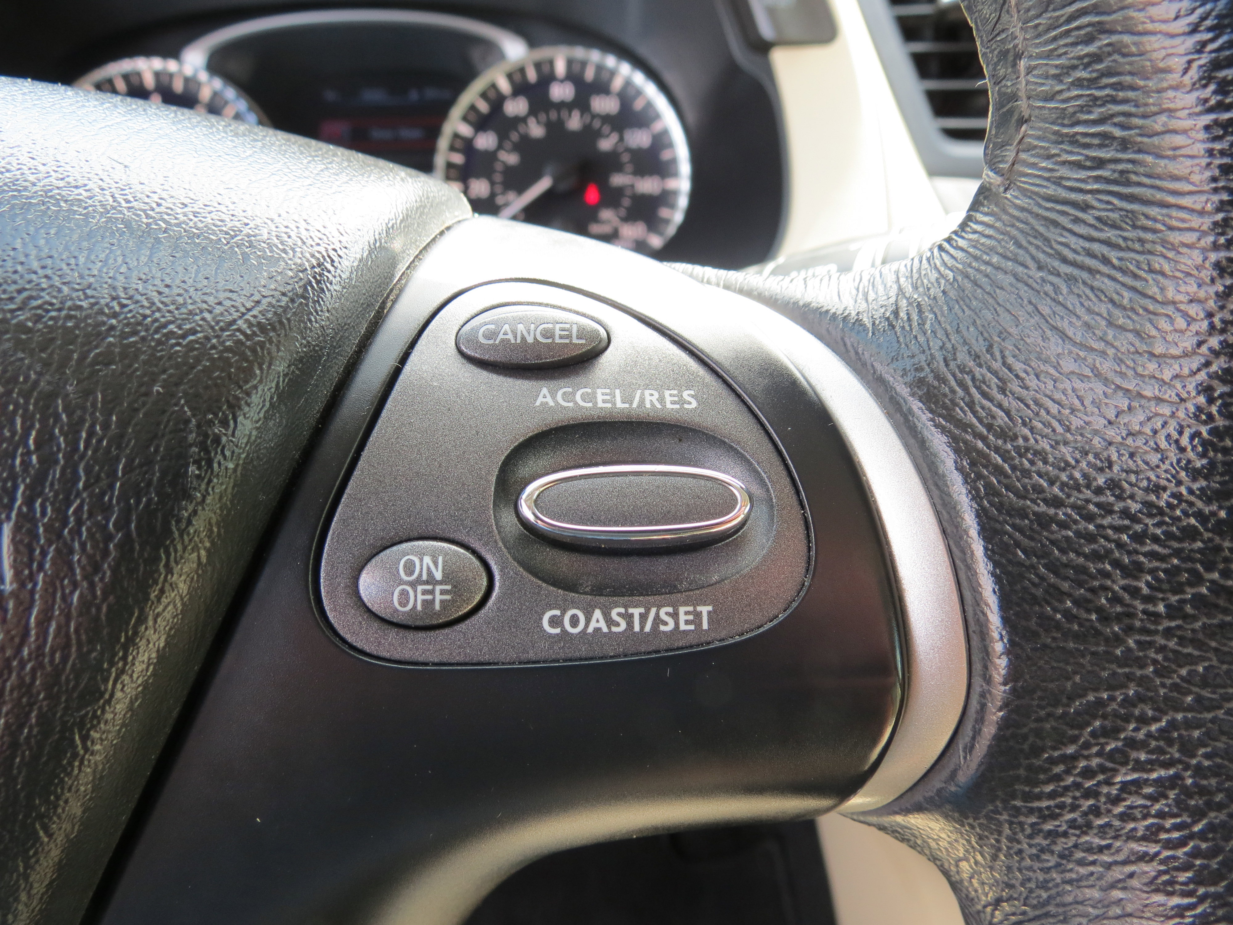 Used 2018 INFINITI QX60 FWD w/ Premium Plus Package image 15