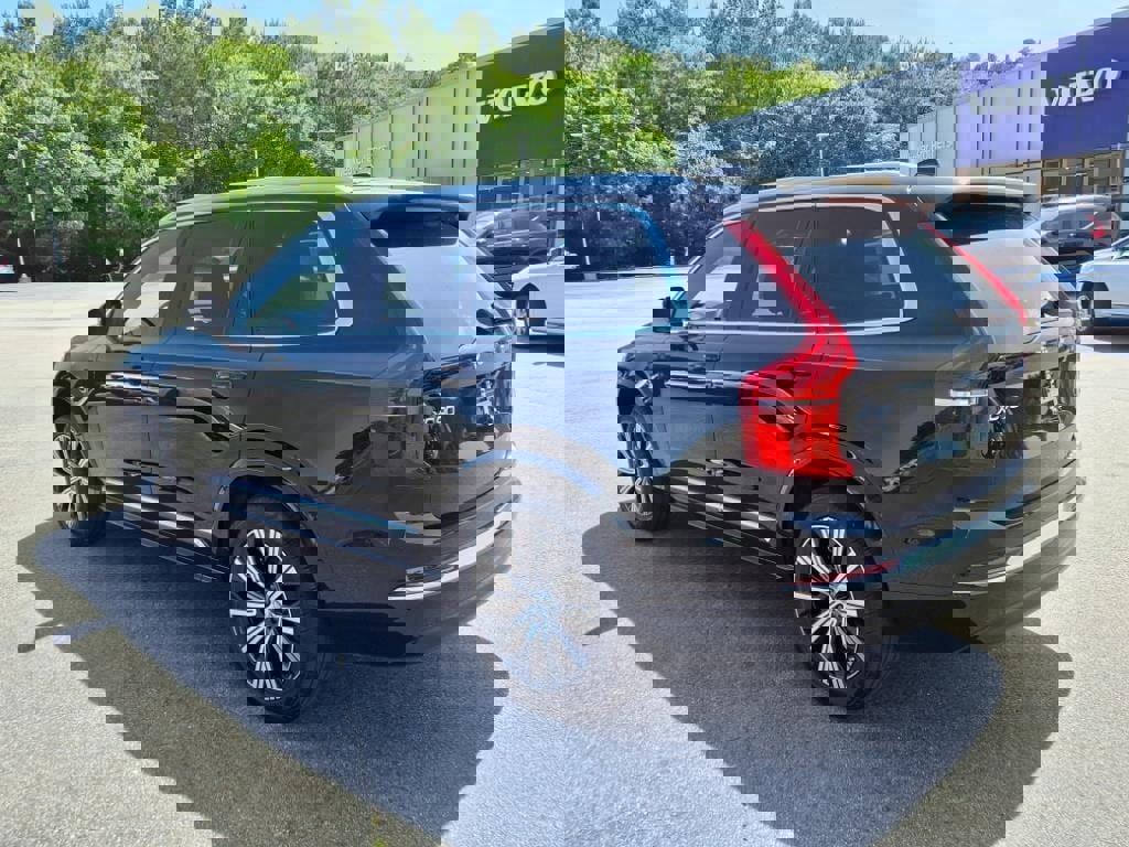 Used 2025 Volvo XC90 B5 Plus image 7