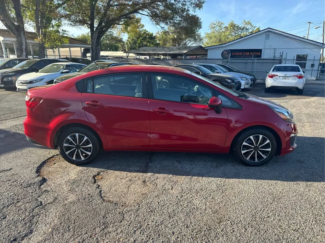 Used 2017 Kia Rio LX FWD image 4