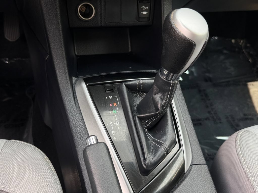 Used 2018 Toyota Corolla FWD image 25