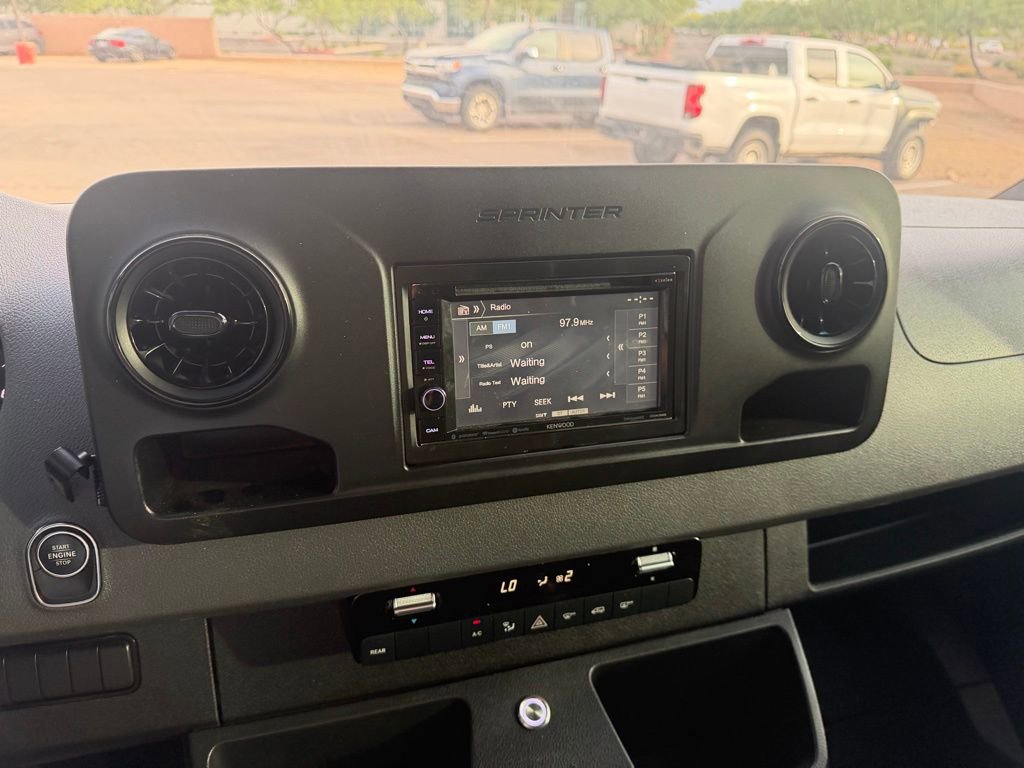 Used 2021 Mercedes-Benz Sprinter 1500 w/ Driver Convenience Package image 21