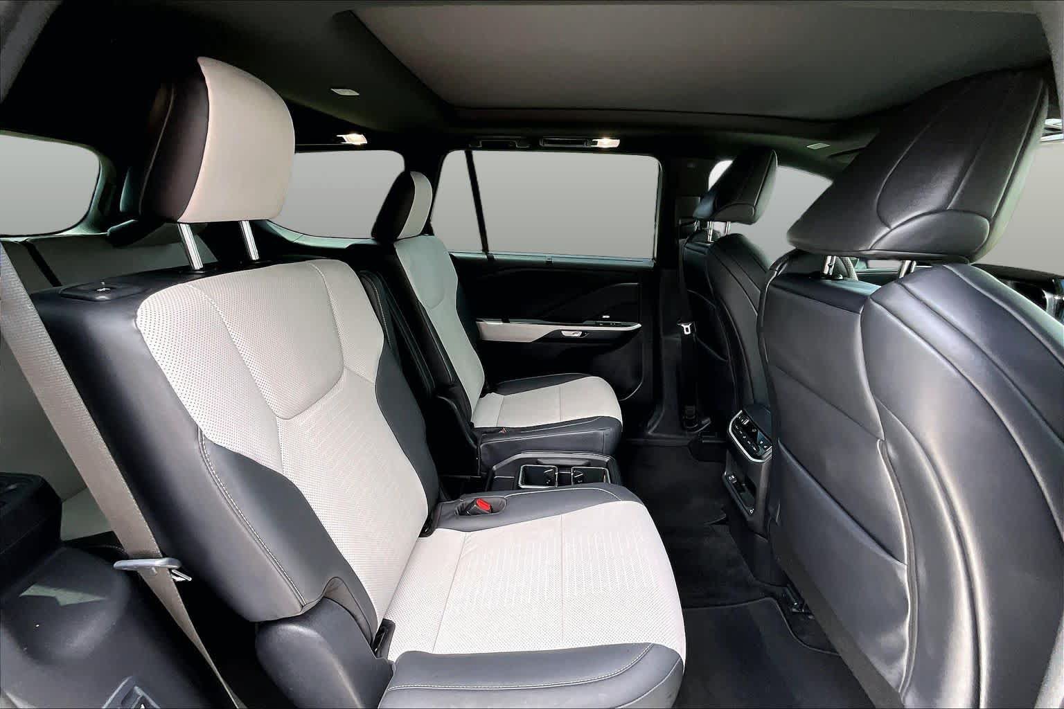 Used 2026 Lexus TX 350 AWD w/ Technology Package image 20