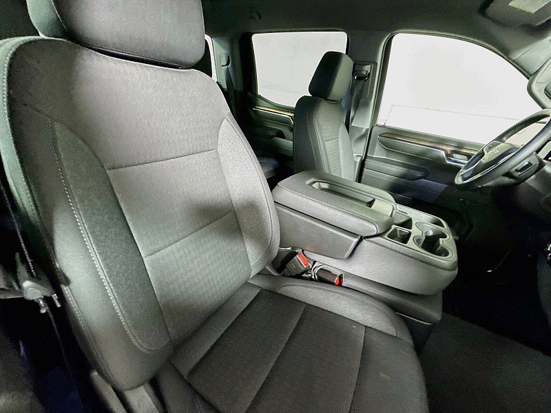 Used 2023 Chevrolet Silverado 1500 LT AWD/4WD image 27