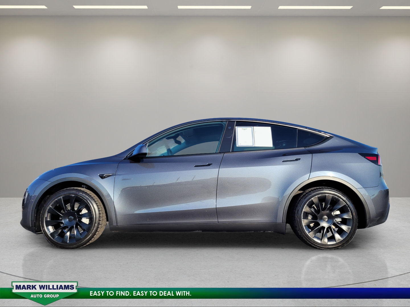 Used 2023 Tesla Model Y Long Range AWD/4WD image 7