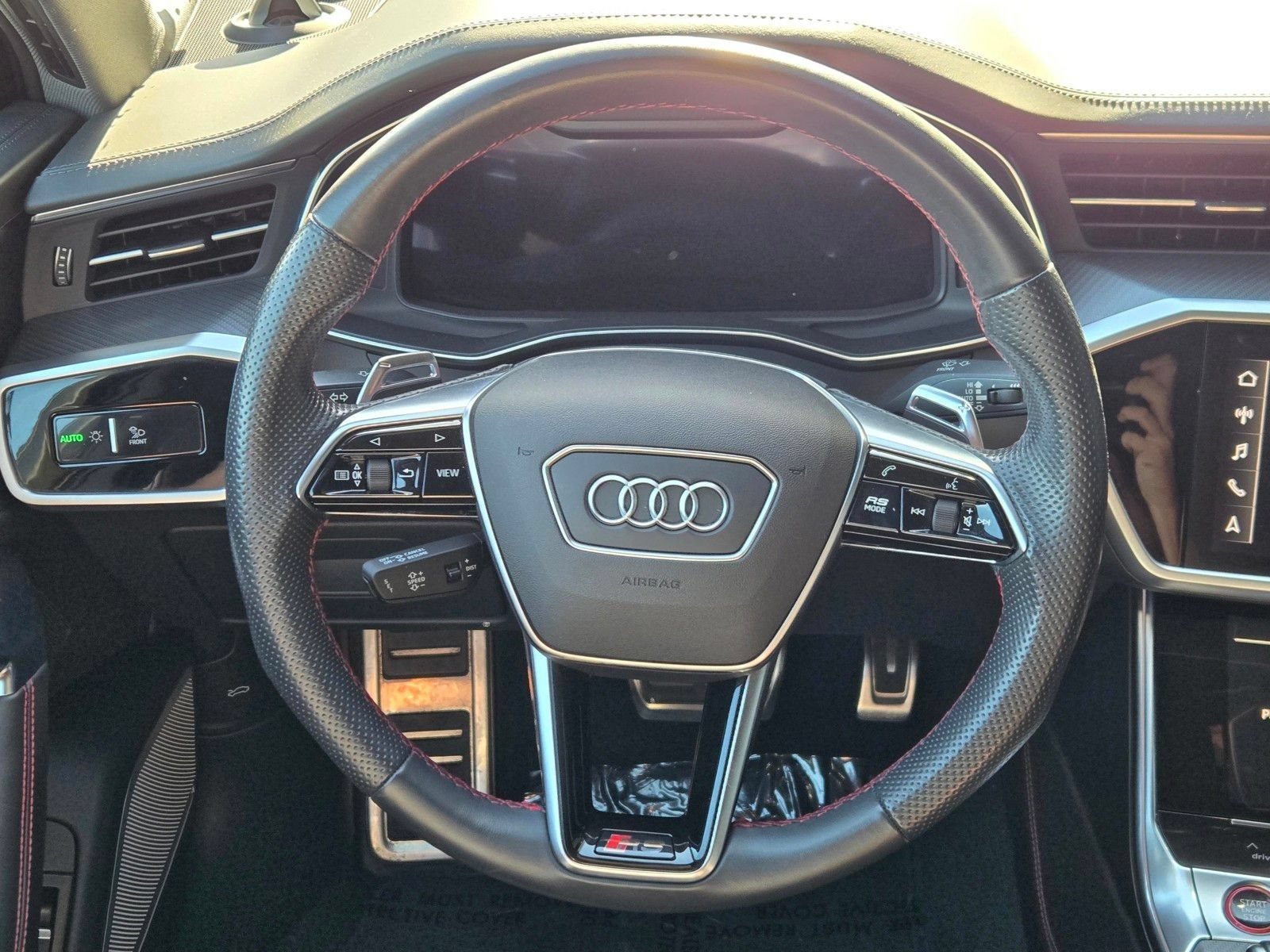 Used 2021 Audi RS 6 AWD/4WD image 15