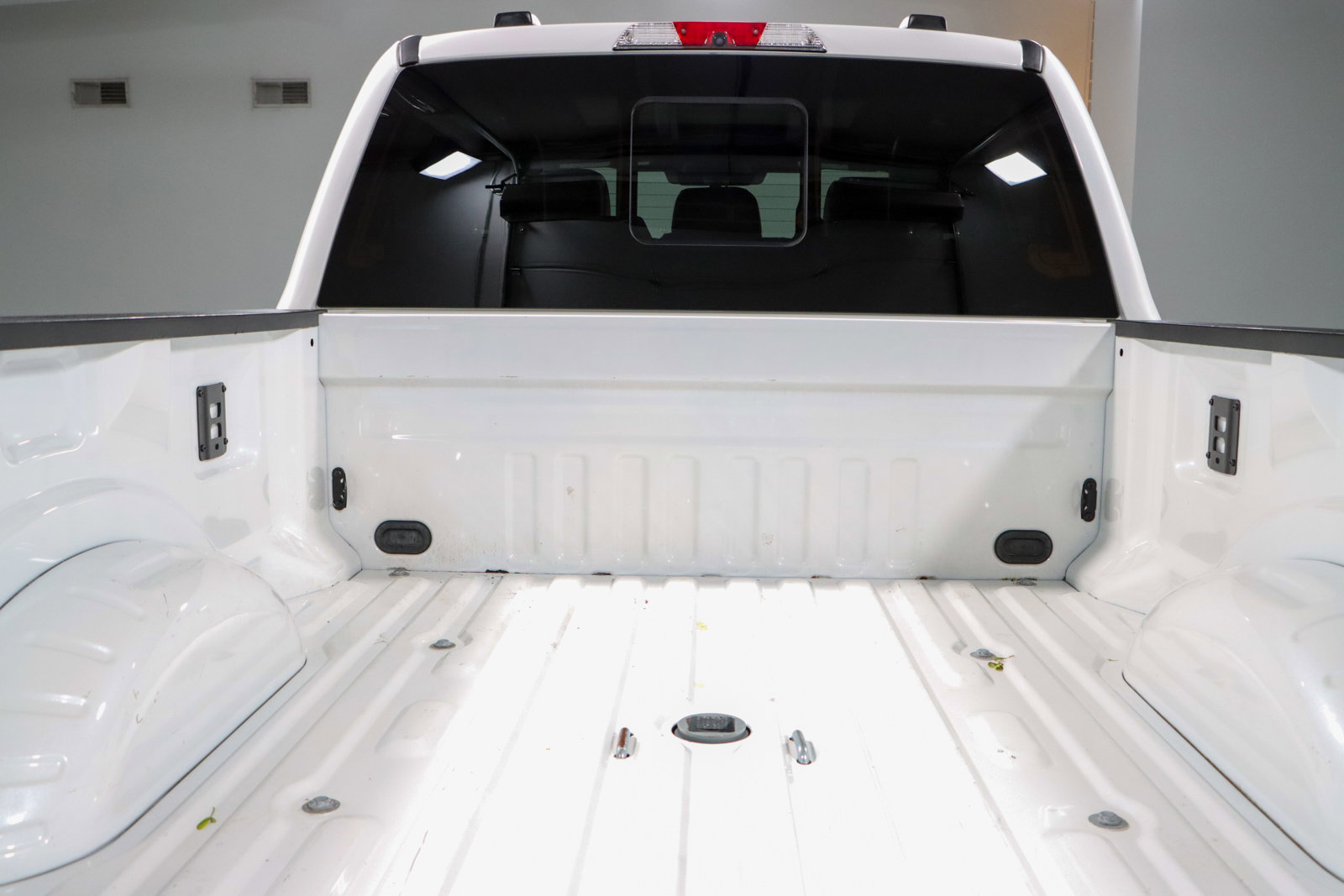 Used 2024 Ford F250 Platinum AWD/4WD image 32