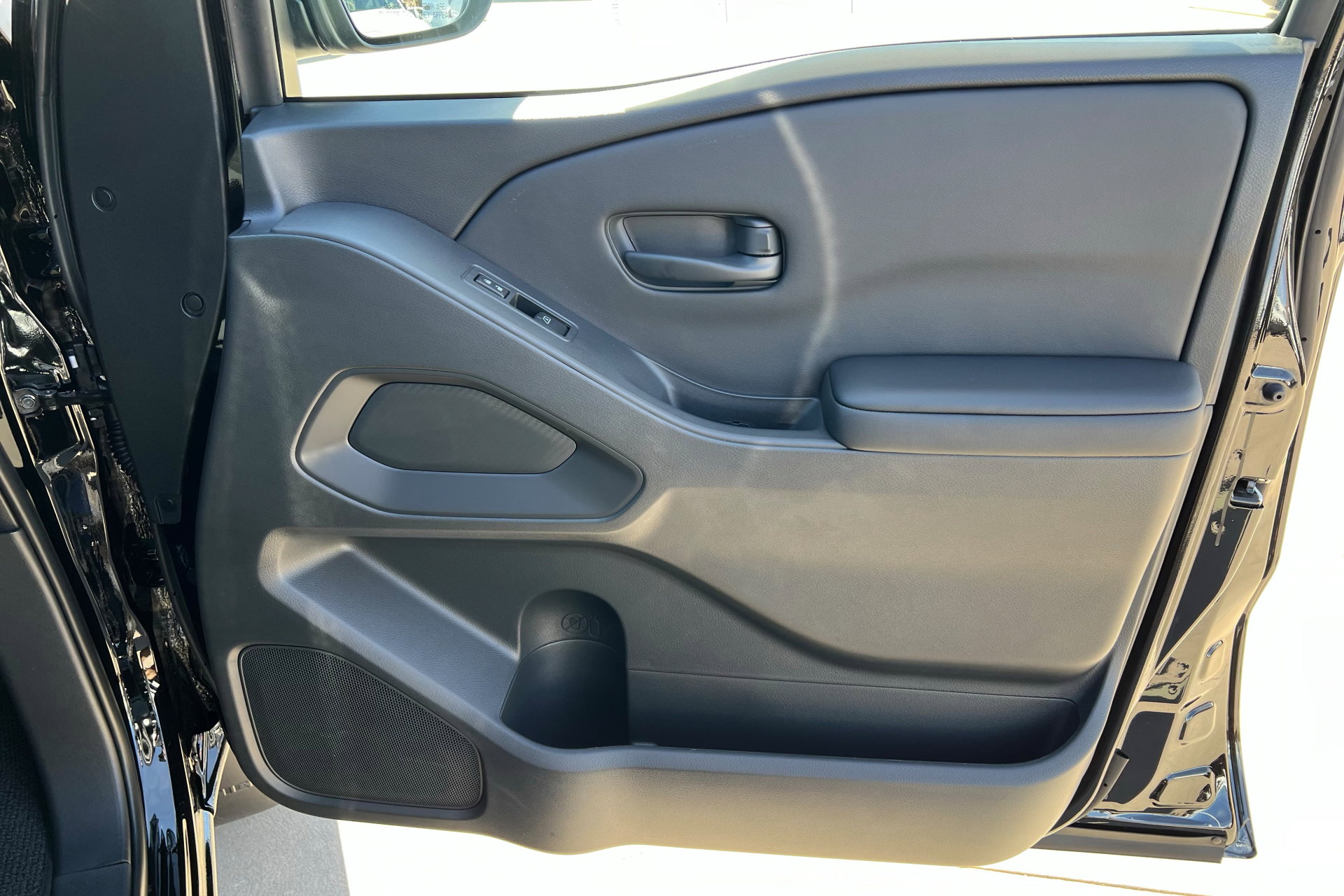 New 2026 Nissan Frontier SV w/ Tow Package image 22