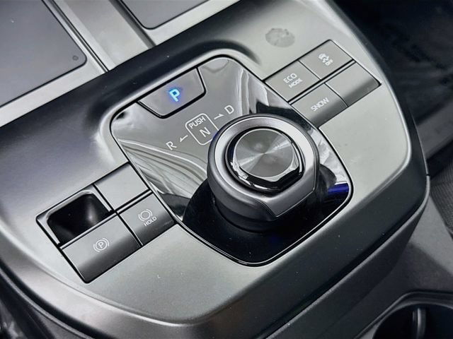 Certified 2026 Toyota C-HR AWD/4WD image 18