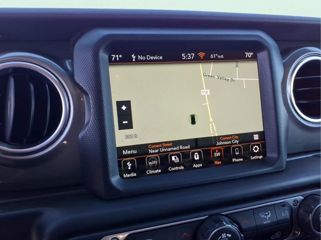 Used 2023 Jeep Gladiator Overland AWD/4WD image 23