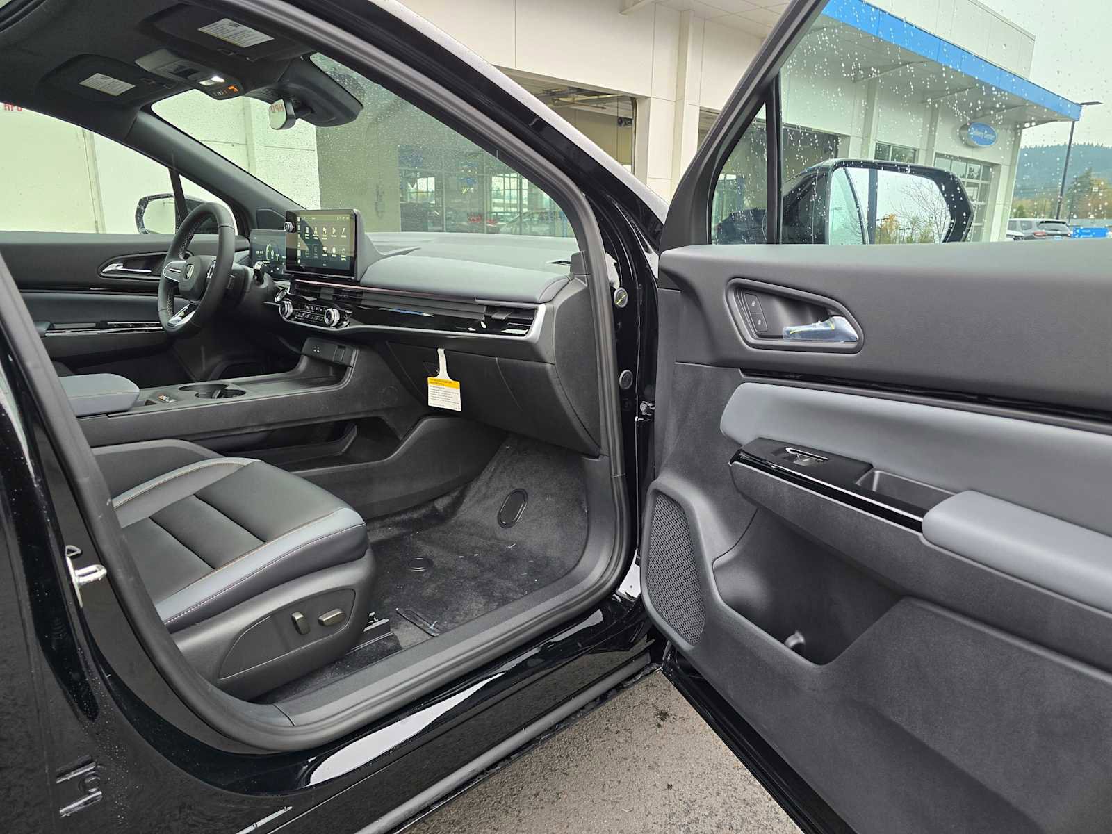 New 2026 Honda Prologue Touring image 13