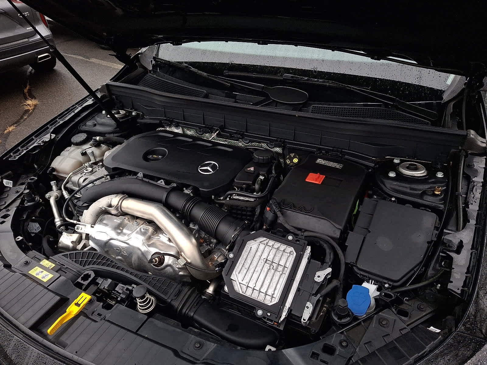 Used 2024 Mercedes-Benz GLB 250 4MATIC image 28