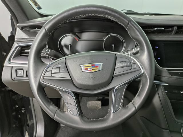 Used 2023 Cadillac XT5 Luxury w/ LPO, Floor Liner Package AWD/4WD image 18