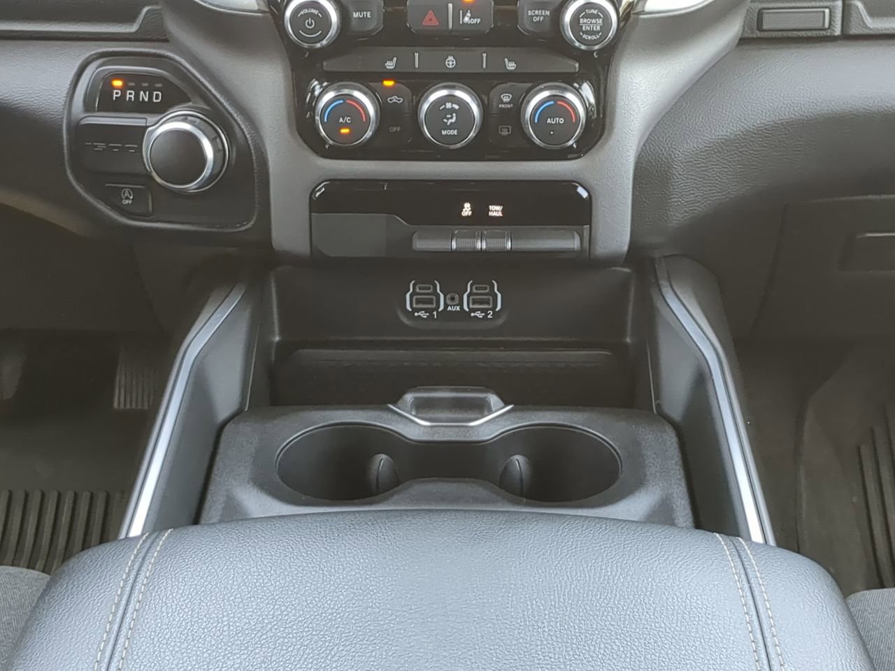 Certified 2024 RAM 1500 Big Horn RWD image 17