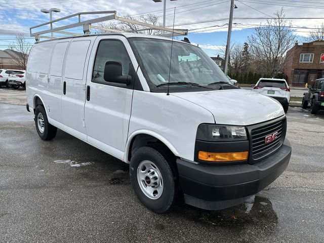 New 2025 GMC Savana 3500 w/ Driver Convenience Package image 11