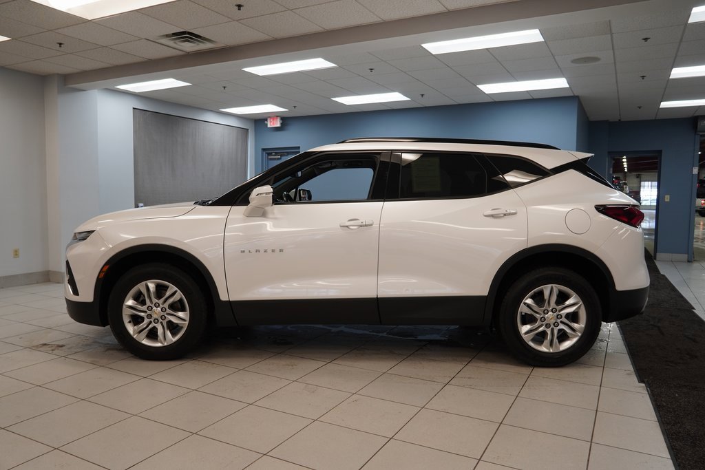 Used 2022 Chevrolet Blazer LT image 2