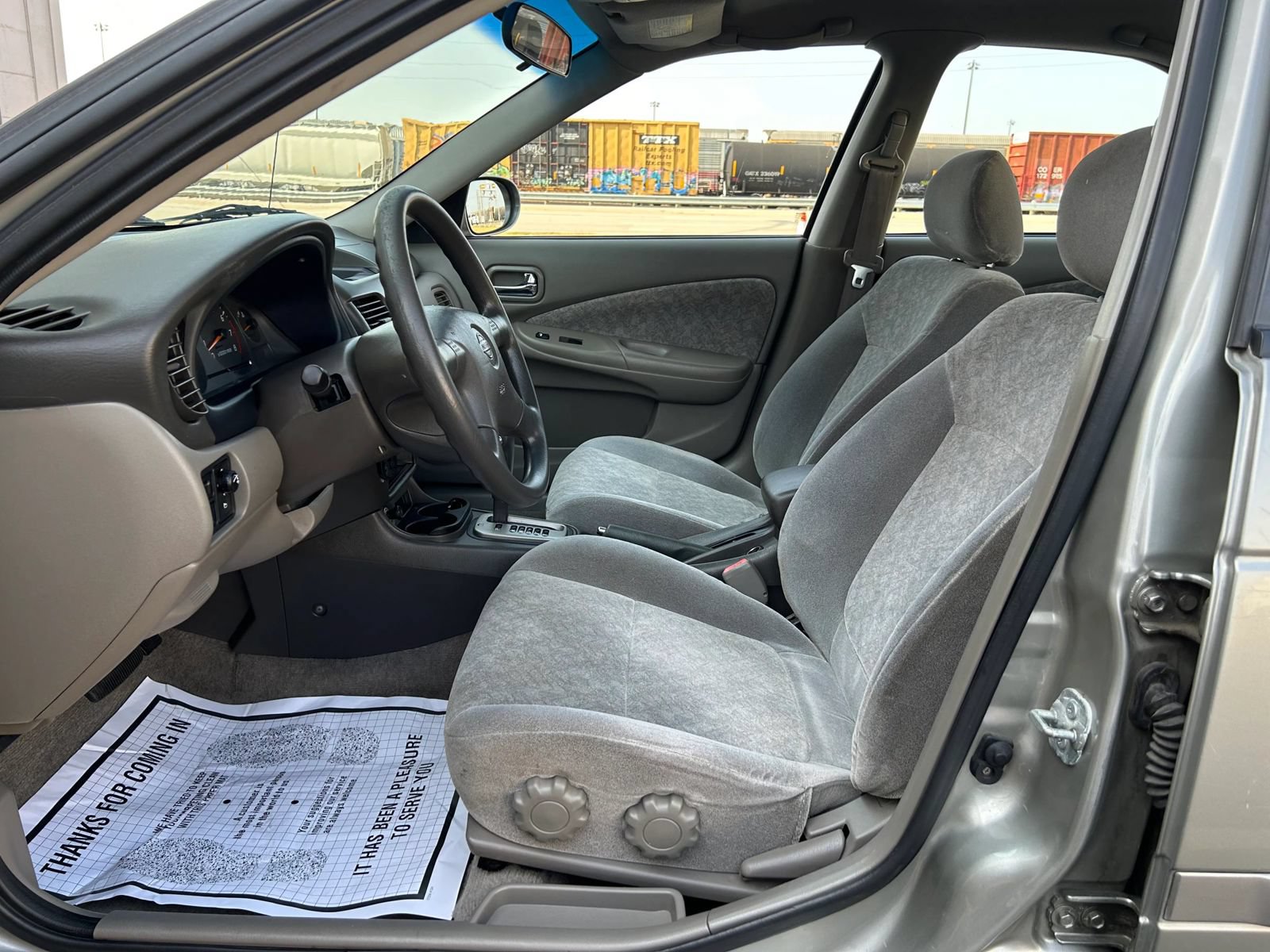 Used 2002 Nissan Sentra GXE FWD image 21