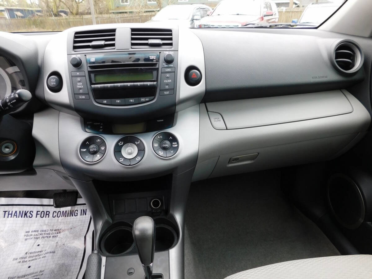 Used 2007 Toyota RAV4 Limited AWD/4WD image 7