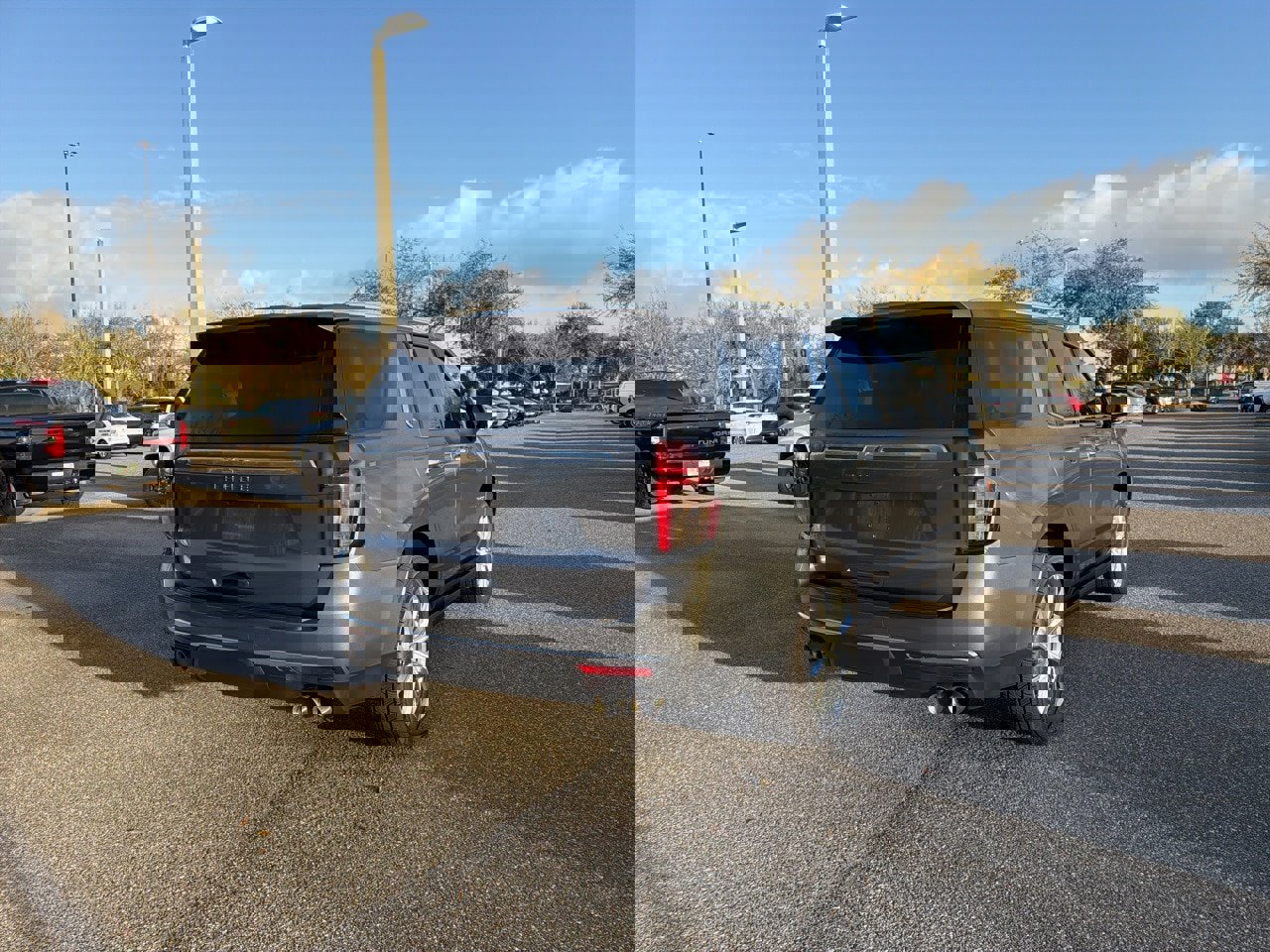 Used 2021 Chevrolet Tahoe High Country image 5