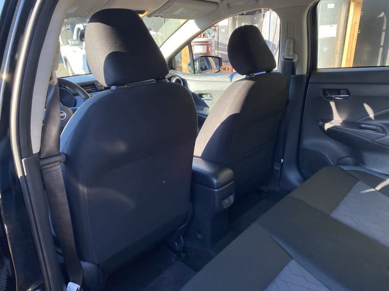 Used 2024 Nissan Versa SV FWD image 14