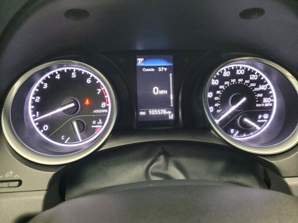 Used 2018 Toyota Camry FWD image 23