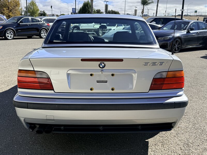 Used 1999 BMW 328i Convertible RWD image 6