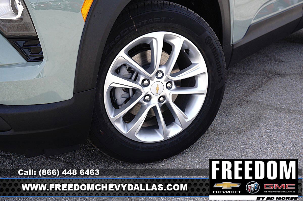 New 2026 Chevrolet TrailBlazer LS w/ LS Convenience Package FWD image 9
