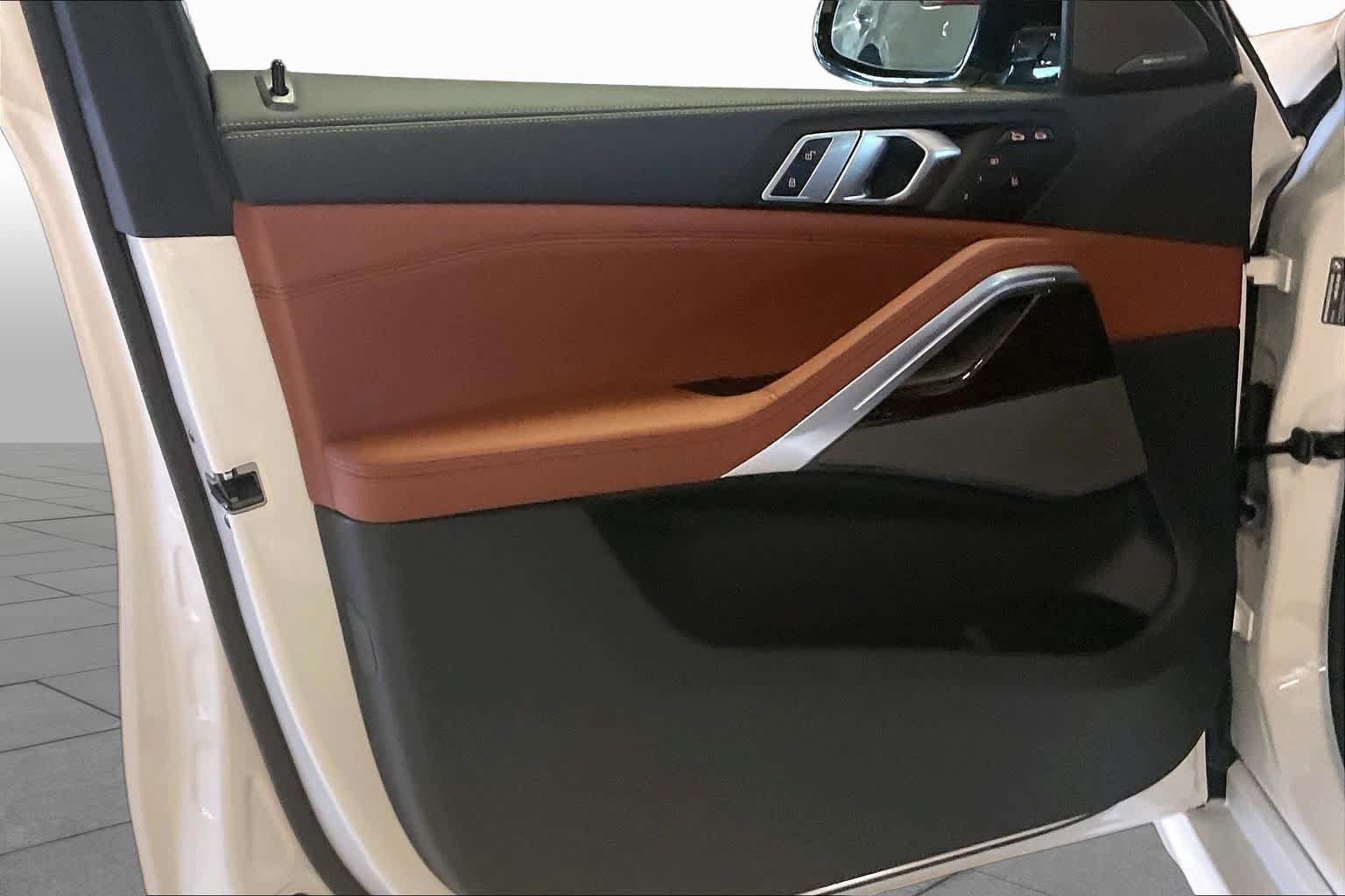 New 2027 BMW X6 xDrive40i AWD/4WD image 10