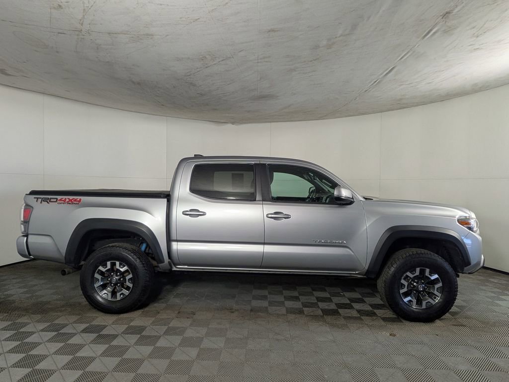 Used 2021 Toyota Tacoma TRD Off-Road image 7