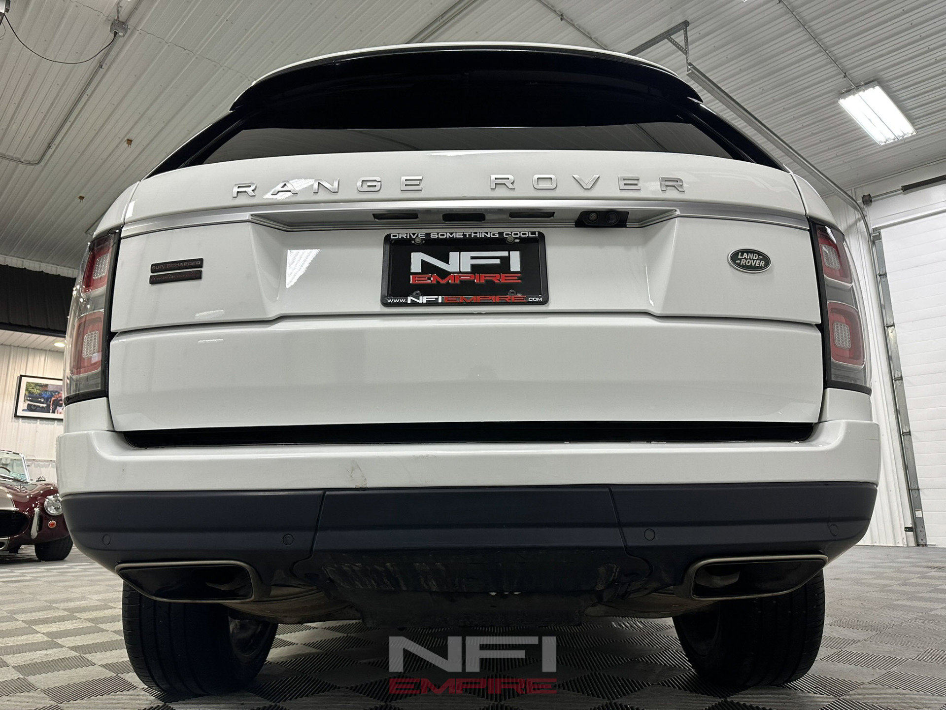 Used 2018 Land Rover Range Rover Supercharged AWD/4WD image 20