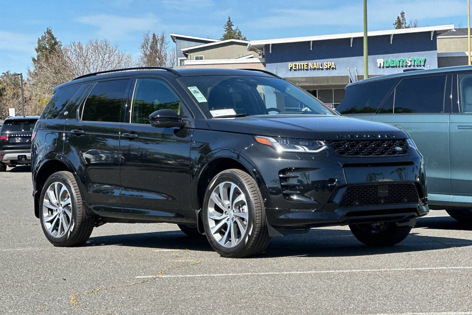 New 2025 Land Rover Discovery Sport Dynamic SE AWD/4WD image 5