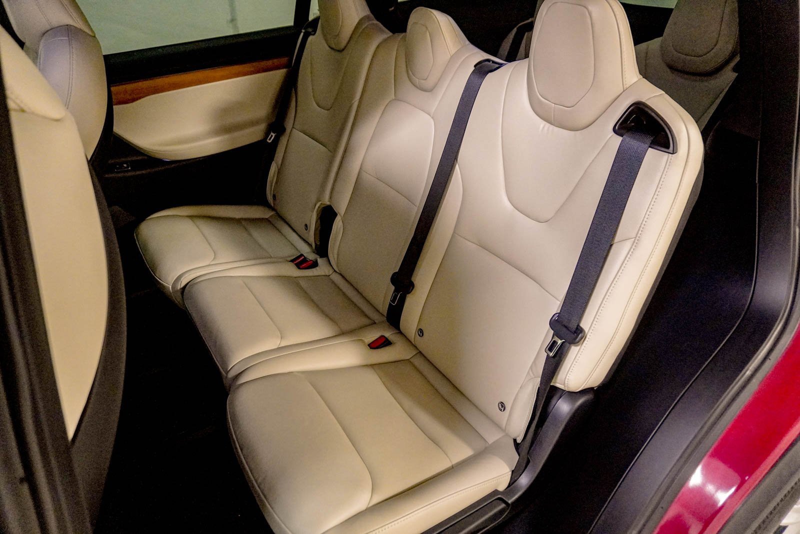 Used 2021 Tesla Model X Performance image 37