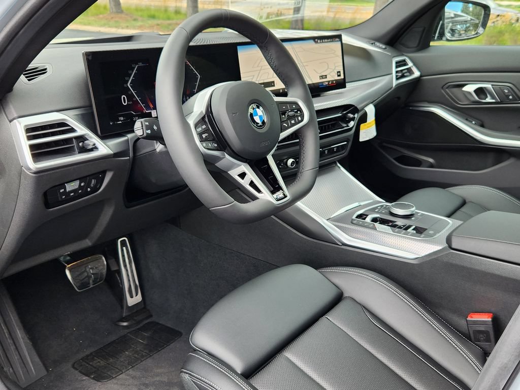 New 2026 BMW 330i xDrive Sedan w/ M Sport Package AWD/4WD image 9