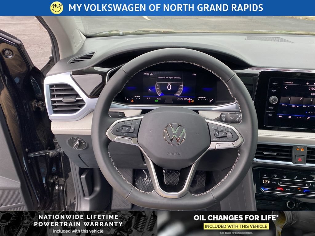 New 2026 Volkswagen Taos SE AWD/4WD image 9