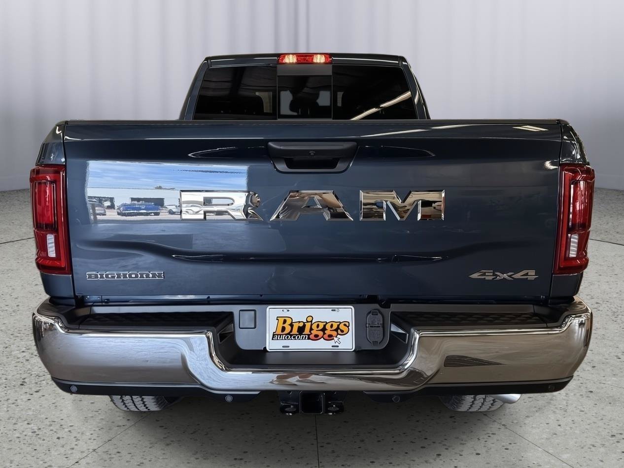 New 2026 RAM 2500 Big Horn AWD/4WD image 4