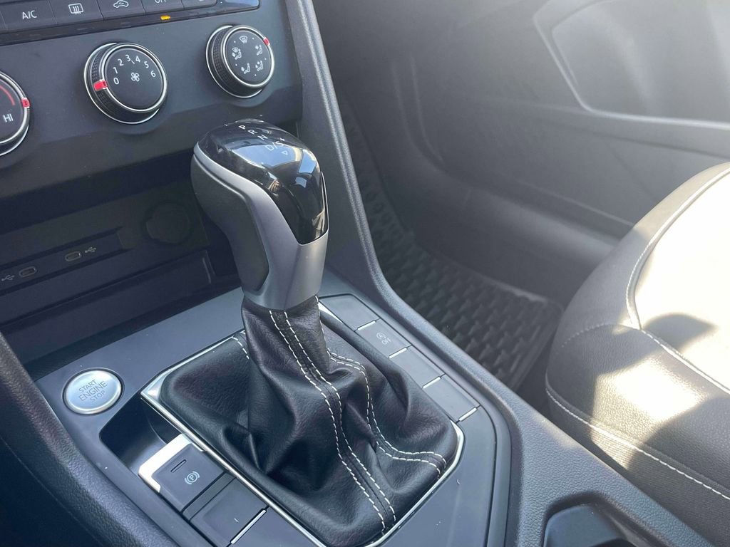 Used 2022 Volkswagen Taos SE w/ IQ.Drive SE Package image 30