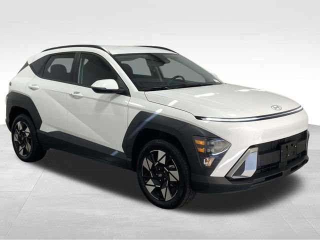 Used 2024 Hyundai Kona SEL image 3