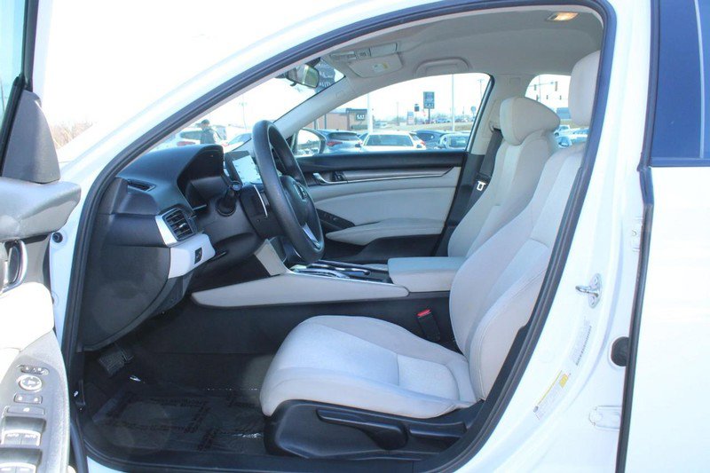 Used 2018 Honda Accord Sedan image 9