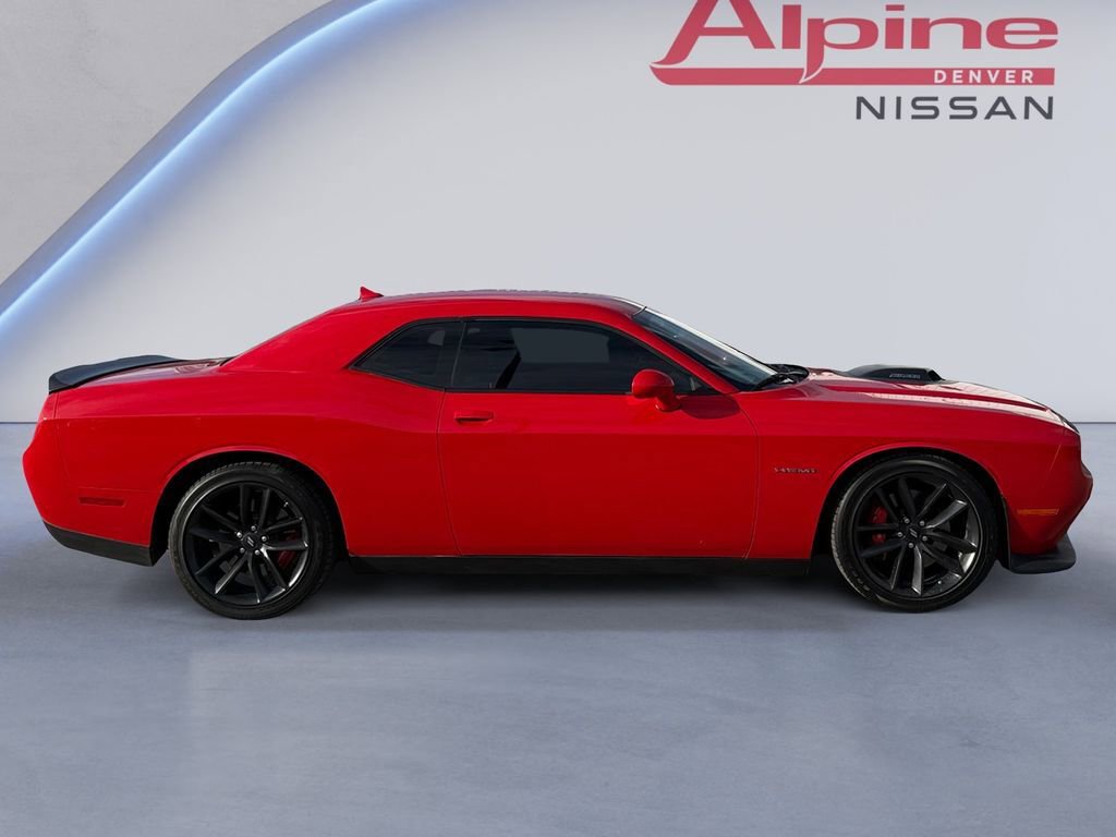 Used 2022 Dodge Challenger R/T w/ Plus Package image 6
