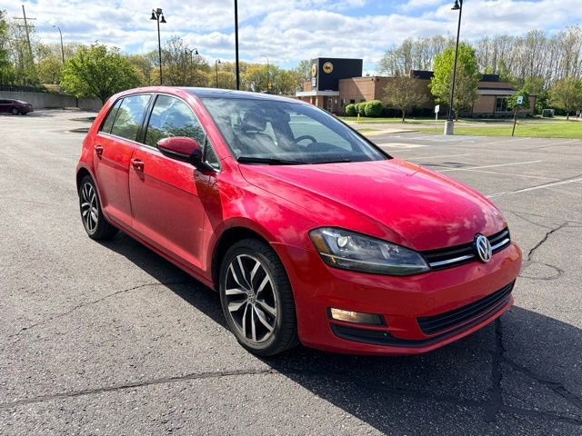 Used 2015 Volkswagen Golf S FWD image 6
