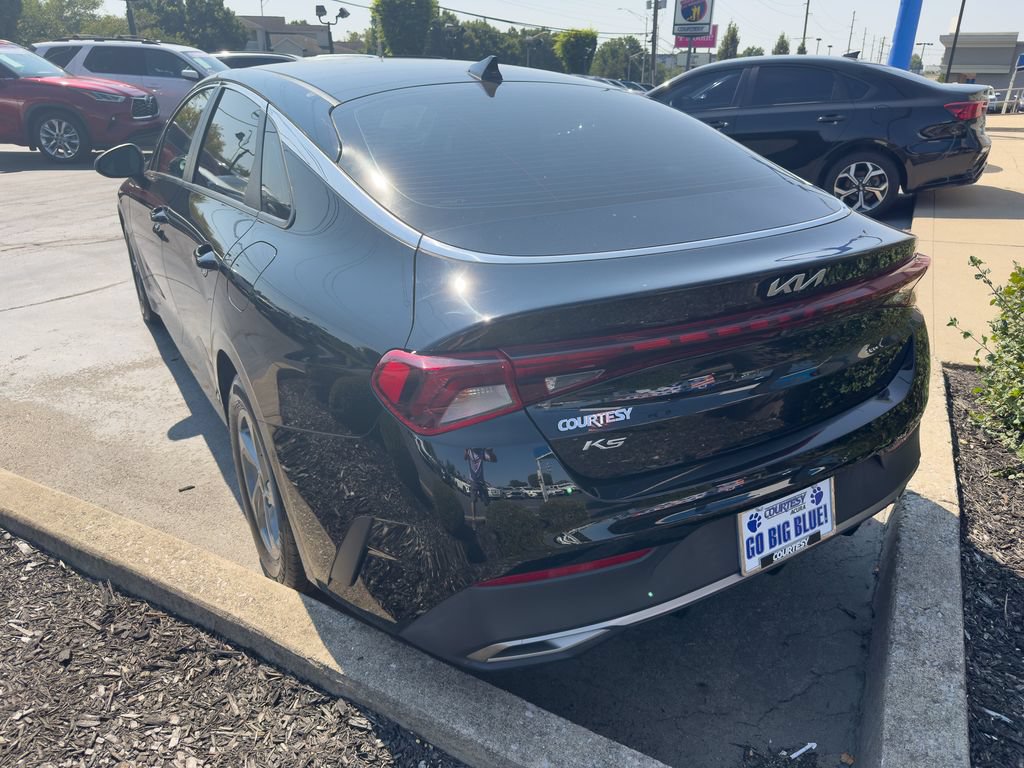 Used 2022 Kia K5 LX FWD image 5