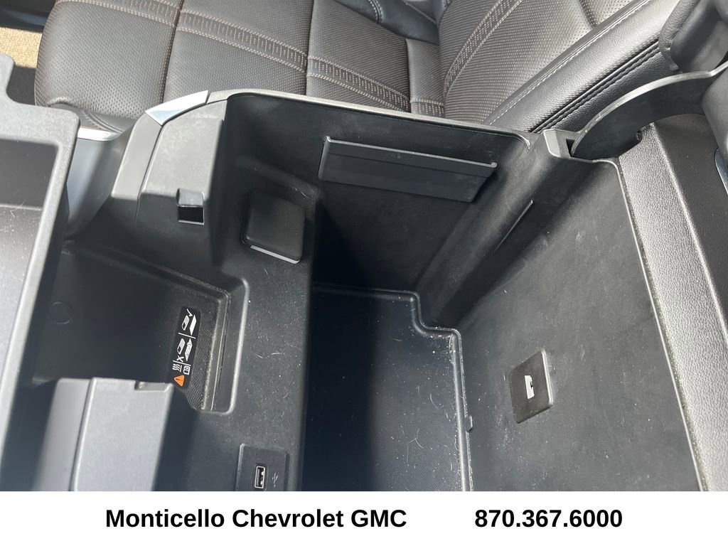 Used 2024 Chevrolet Silverado 1500 High Country w/ Midnight Edition AWD/4WD image 23