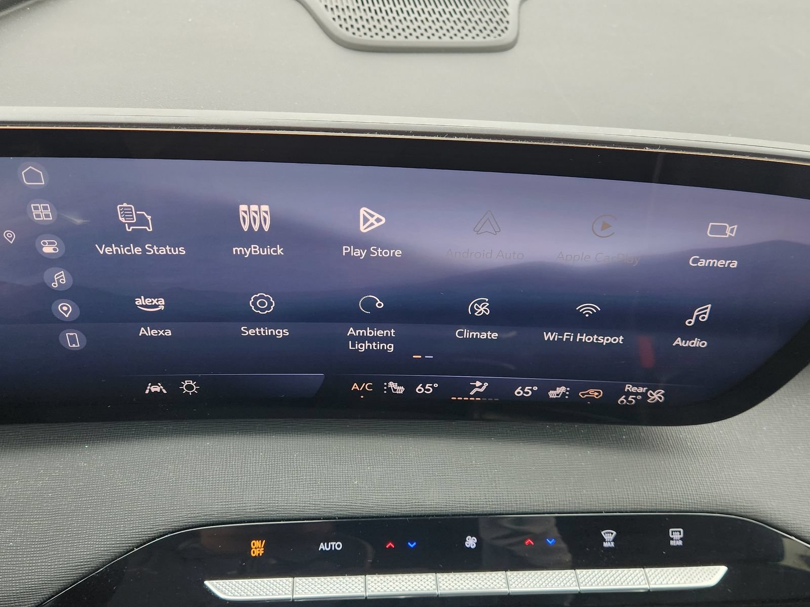Certified 2025 Buick Enclave Sport Touring w/ Power Package FWD image 19