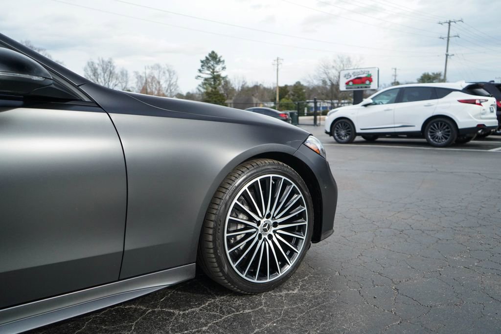 Used 2024 Mercedes-Benz C 300 Sedan image 11