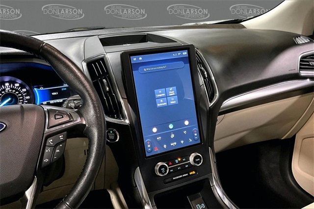 Used 2022 Ford Edge Titanium image 29