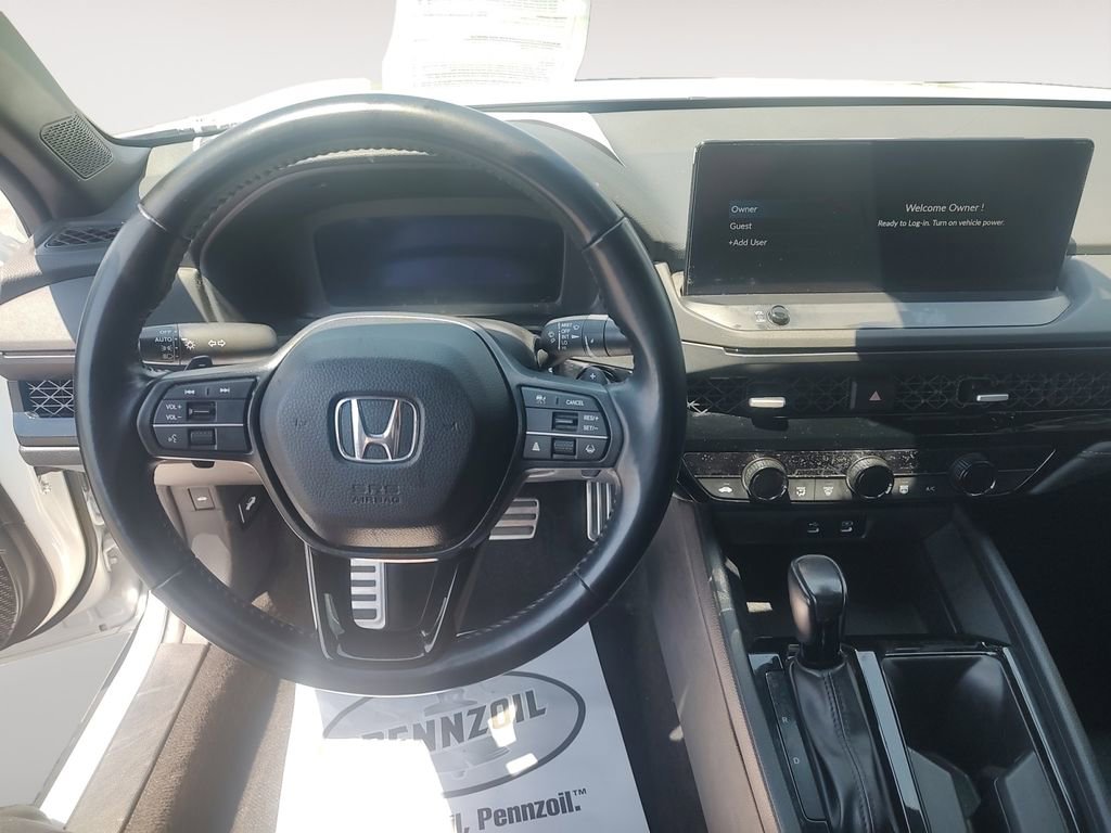 Used 2023 Honda Accord Sport image 10