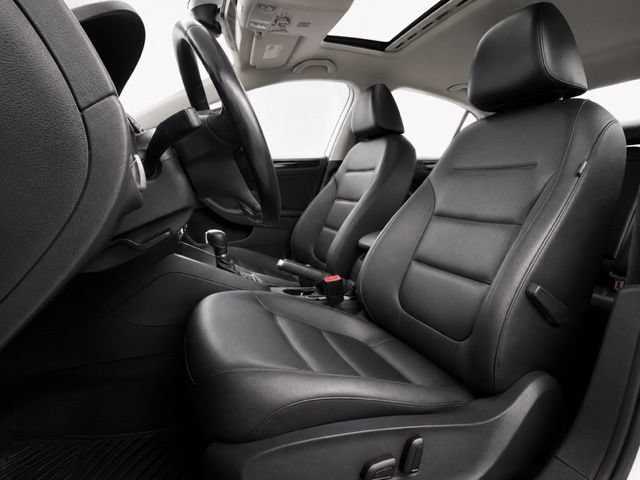 Used 2017 Volkswagen Jetta SEL FWD image 10